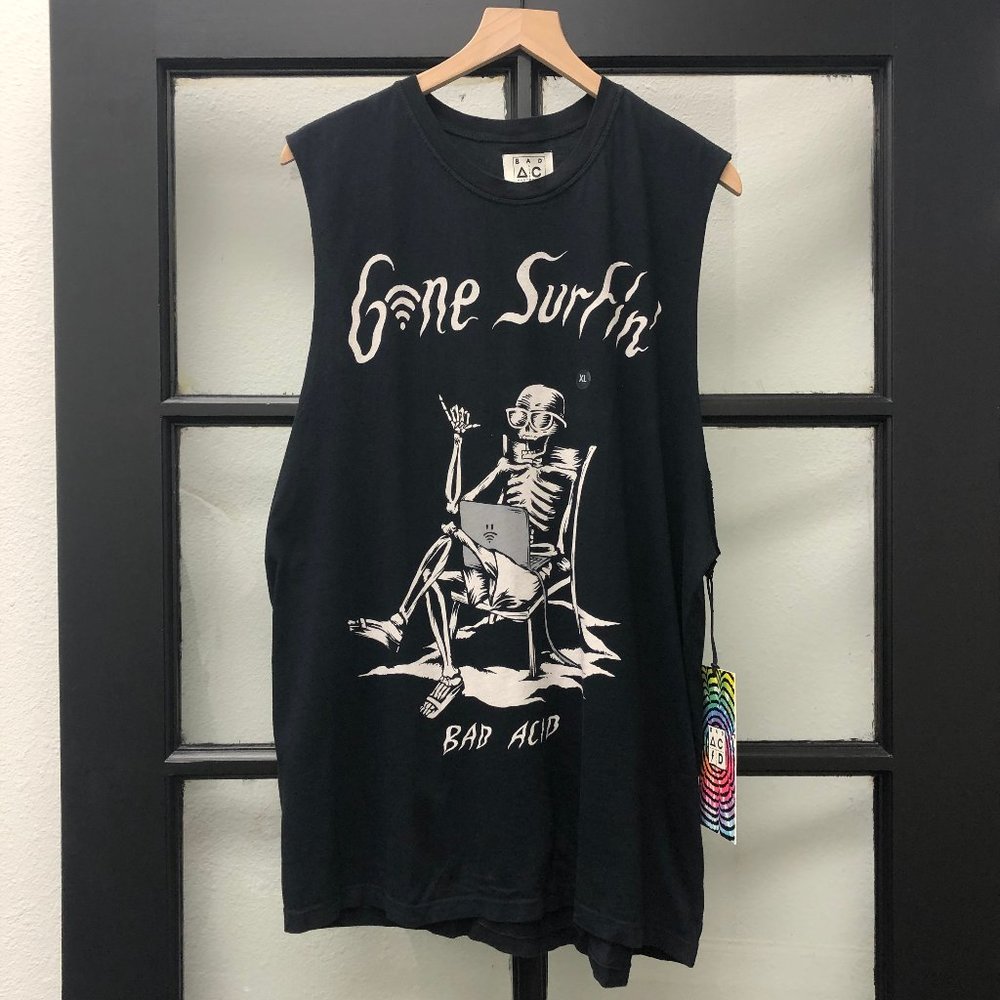 New UNIF x Bad Acid Gone Surfin Tee - Size XL